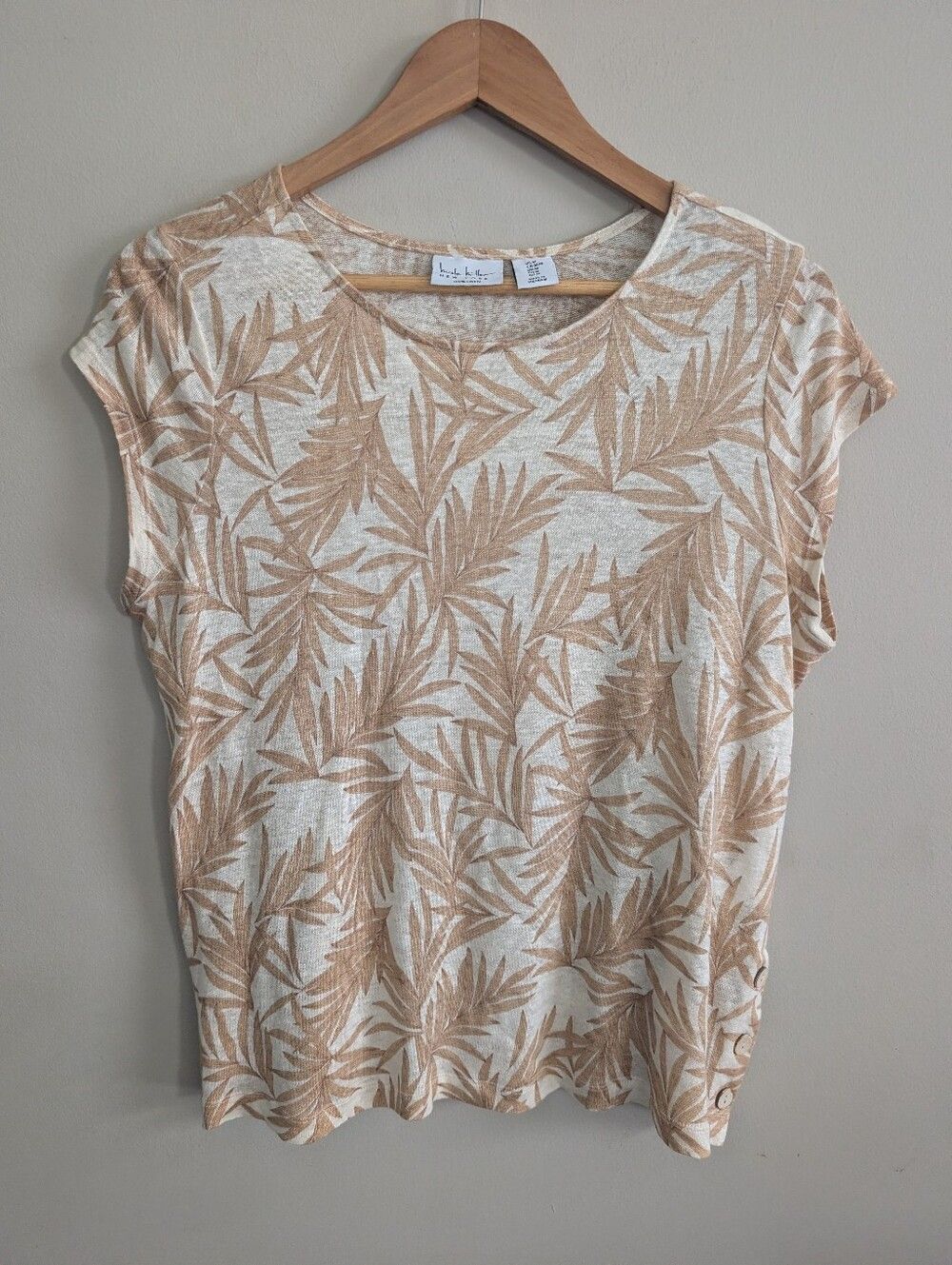 Nicole Miller Tan Palm Print Linen Shirt Size M